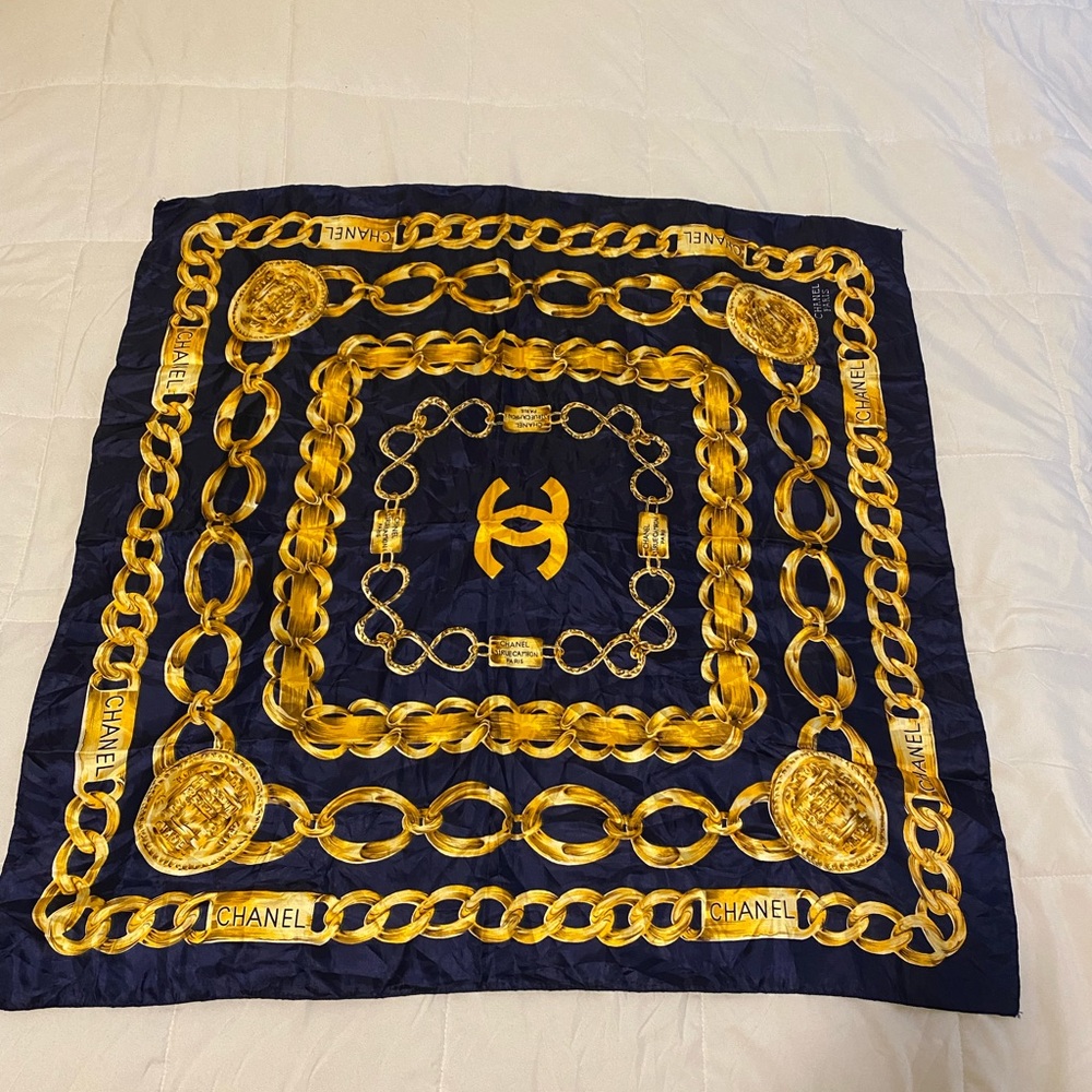 Chanel 31Rue Carbon Paris Vintage Silk Scarf
